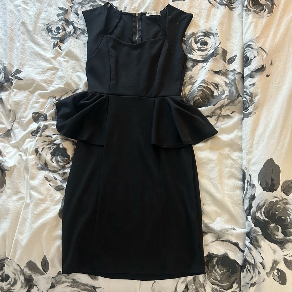 Chic Black Mini Dress